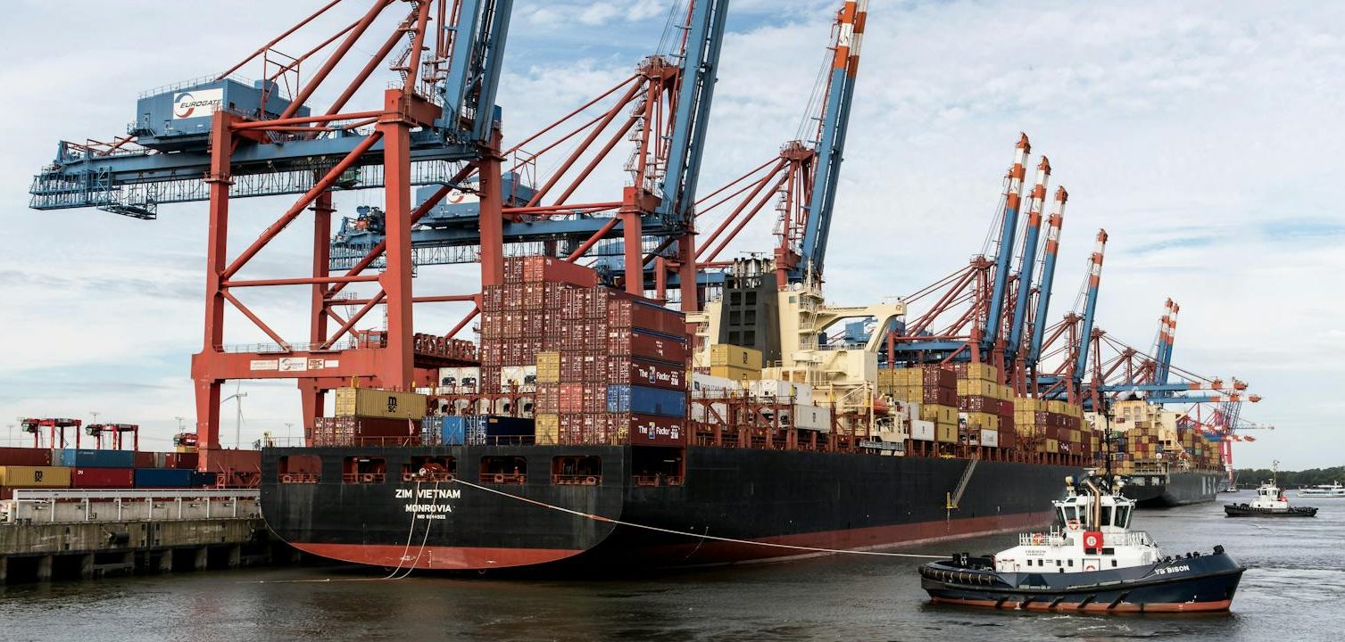 container ships at busy hamburg port